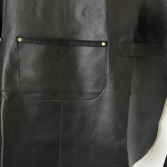 Black leather apron - Picture 4 of 9